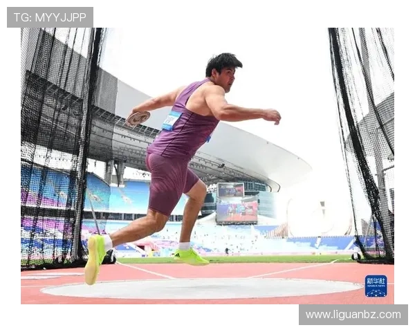 全运会田径男子5000米决赛激烈角逐 最终成绩悬念迭起